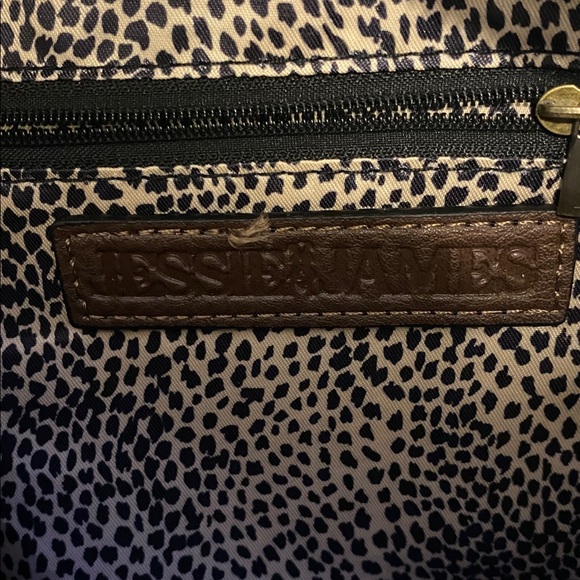 Jessie James Burgundy Leather Crossbody Bag, no signs of wear - Picture 3 of 11